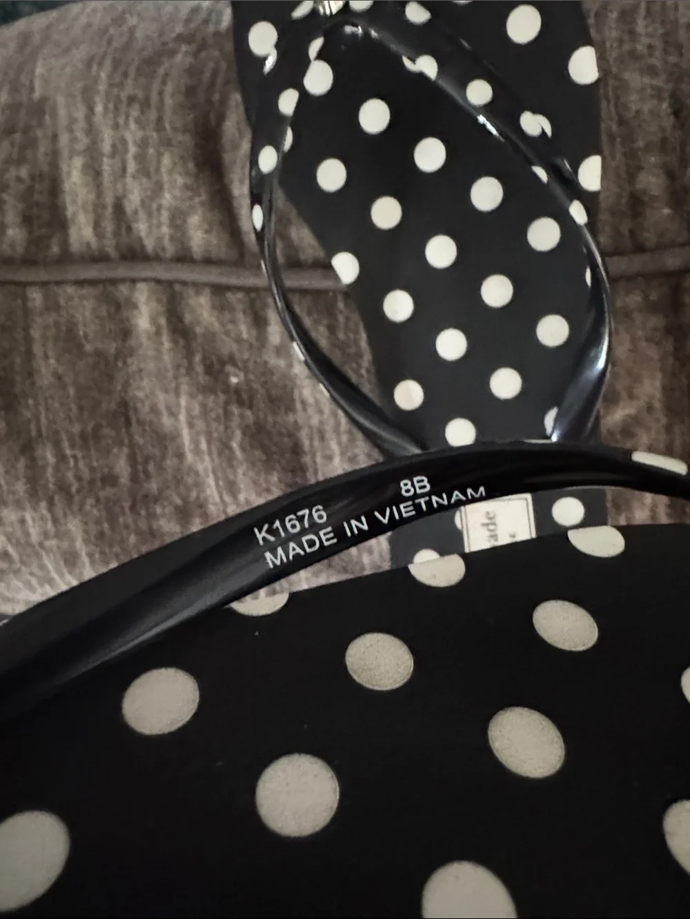 kate spade Sz 8B Polka Dot Flip Flop Sandals